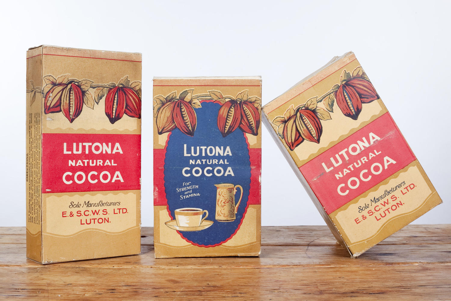 Lutona natural cocoa 'dummy packaging'