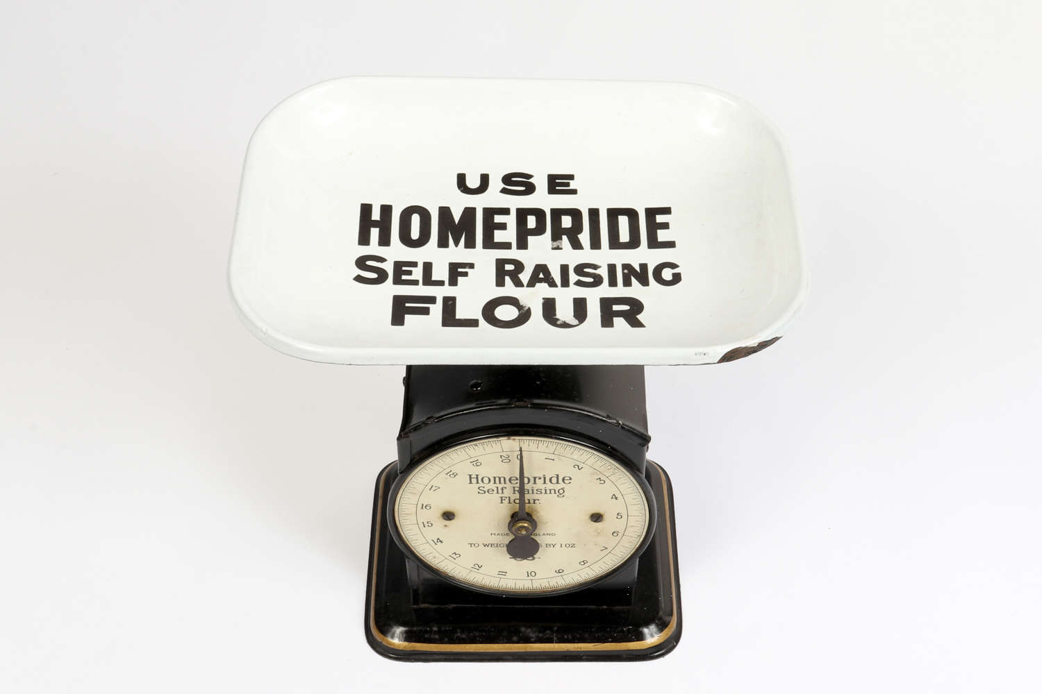 Early 20th century Salter scales advertising Homepride Flour