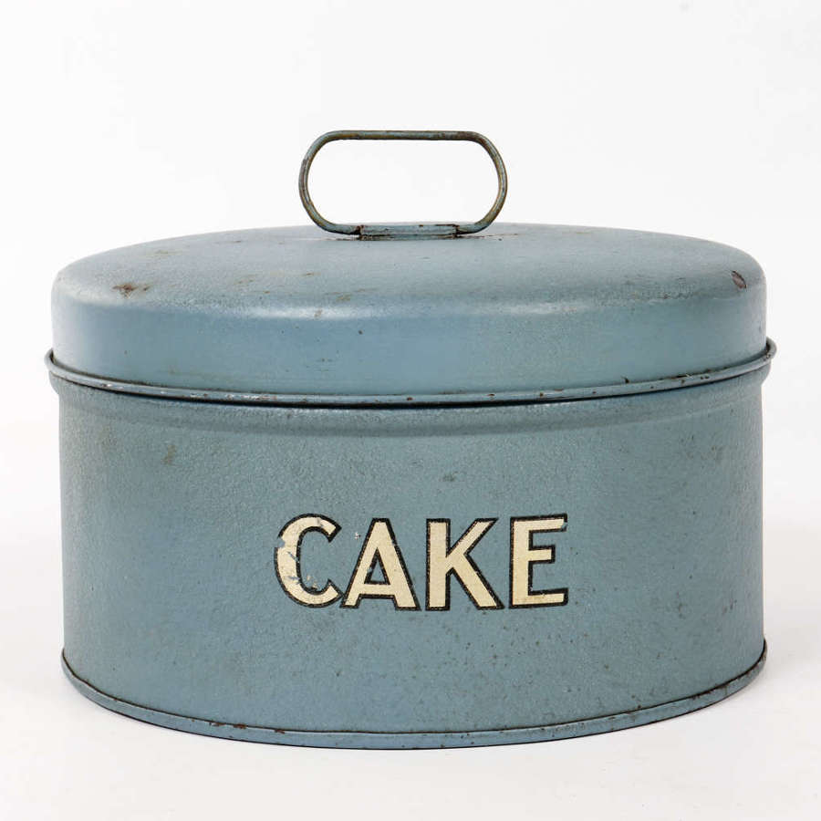 Vintage toleware cake tin